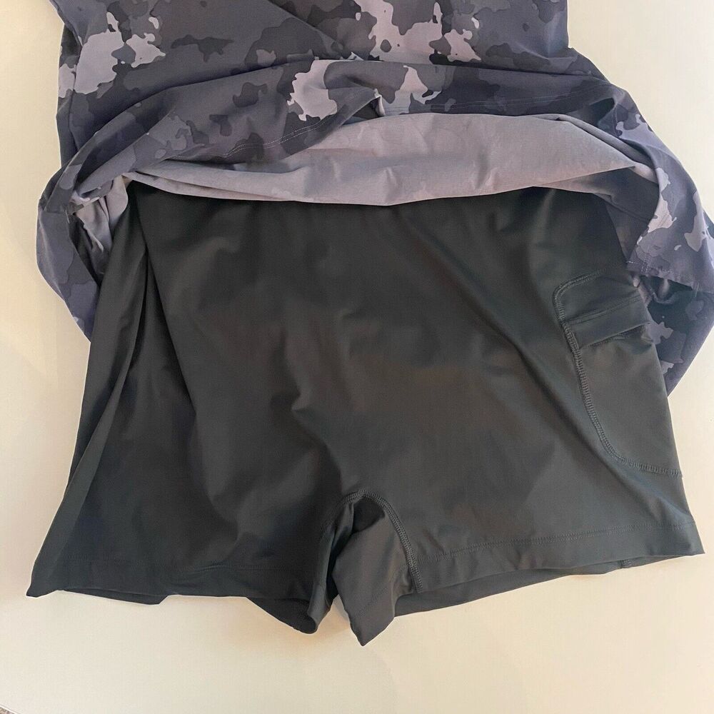 Mountain Hardwear Womens Dynama Dress Shorts Large Black Gray Camo Lined Pocket - Picture 9 of 12